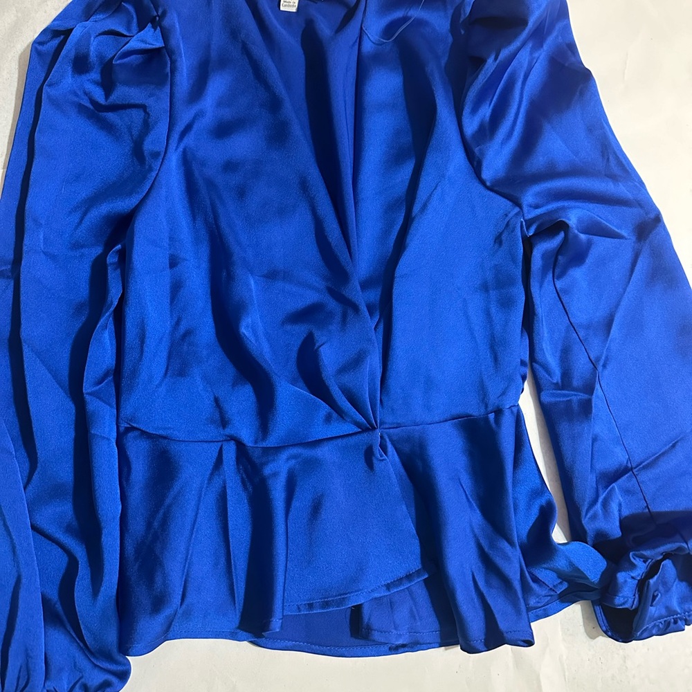 Elegant Blue Women's Top